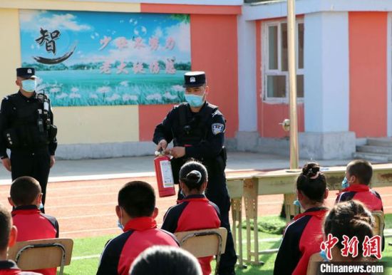 新疆：消防知識進校園 防患火災于未“燃”