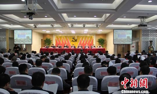 21日，2019年新疆交通运输工作会议举行。　戚亚平　摄